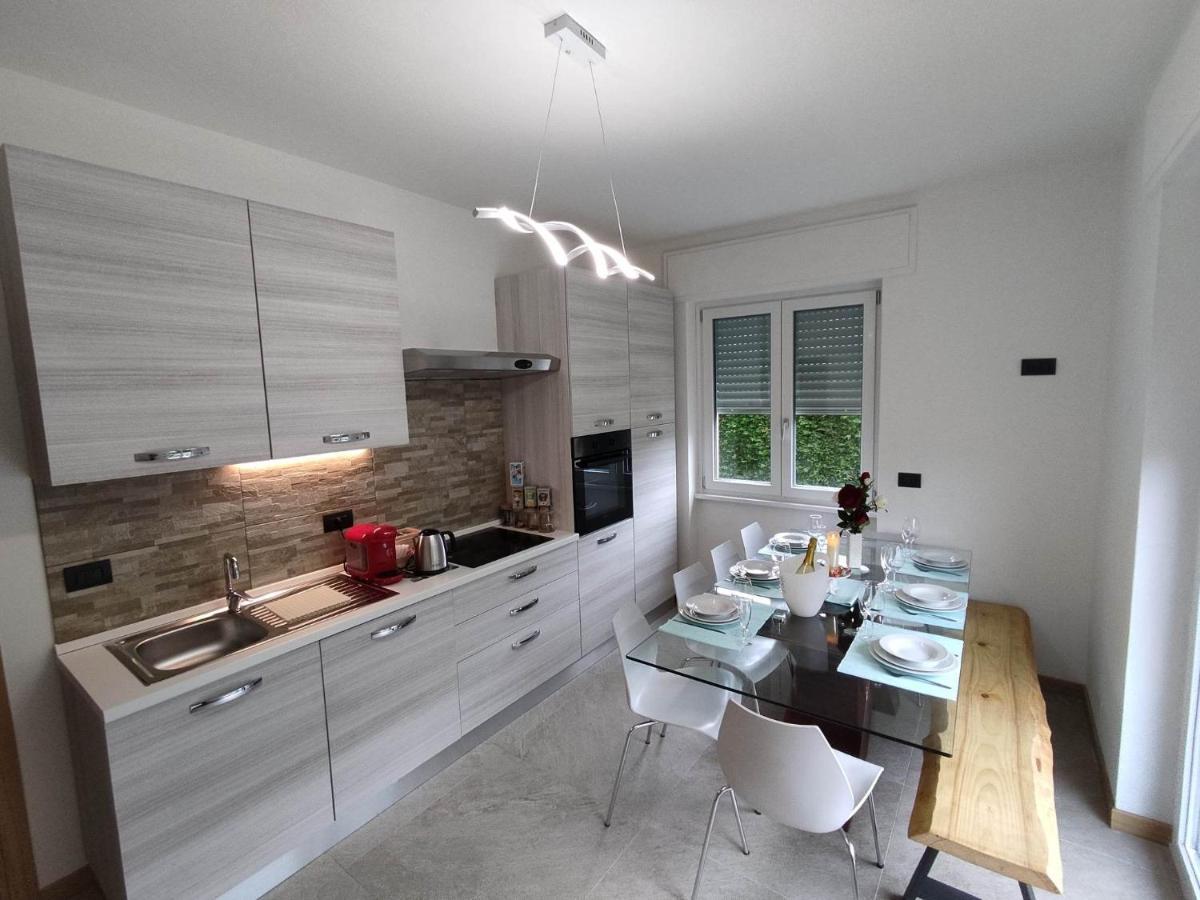 Tirano Express Luxury Apartments المظهر الخارجي الصورة
