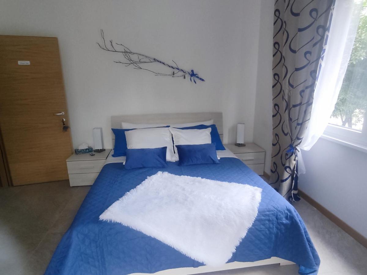 Tirano Express Luxury Apartments المظهر الخارجي الصورة